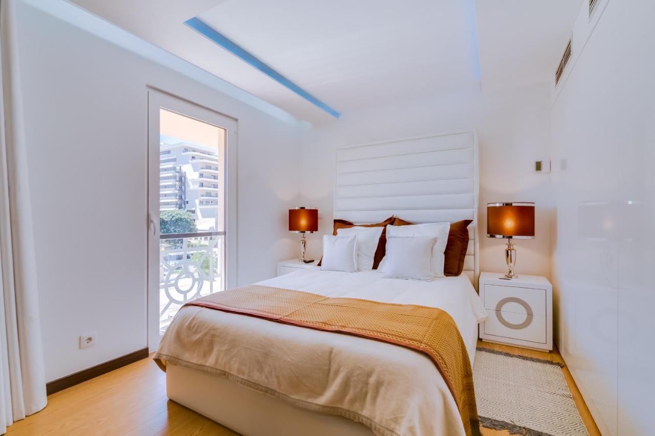 Gold Suites - Luxurious Apartment - Sea View فيلامورا المظهر الخارجي الصورة