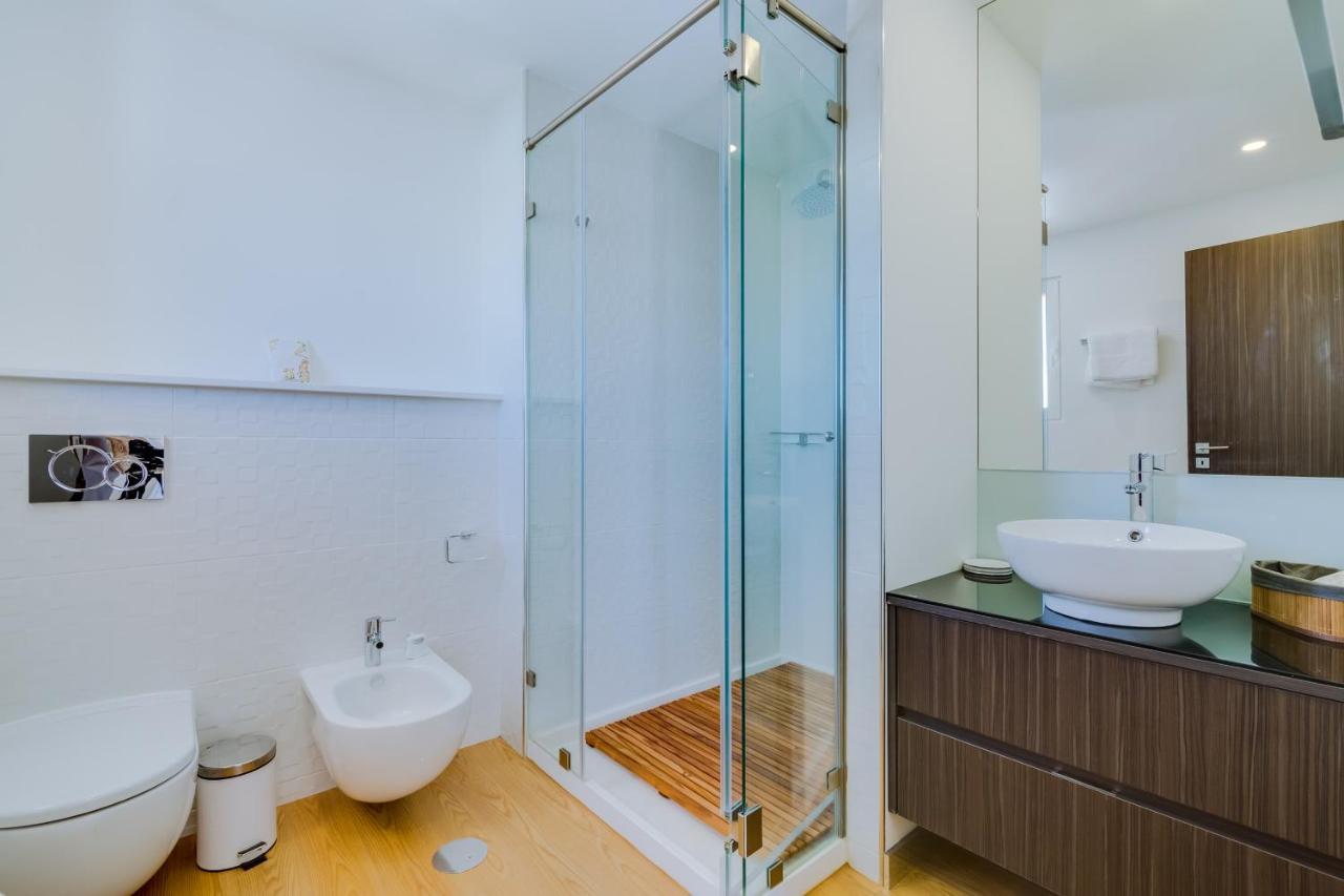 Gold Suites - Luxurious Apartment - Sea View فيلامورا المظهر الخارجي الصورة