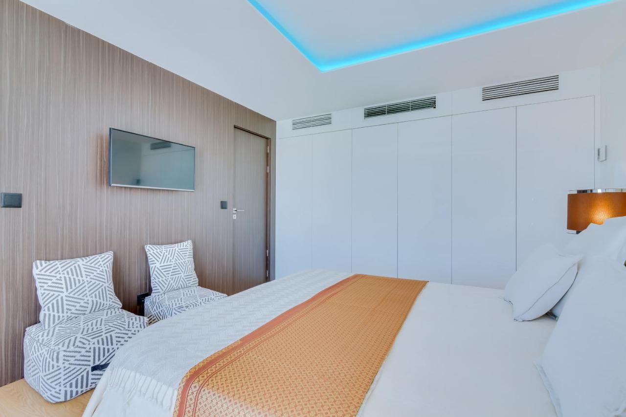 Gold Suites - Luxurious Apartment - Sea View فيلامورا المظهر الخارجي الصورة