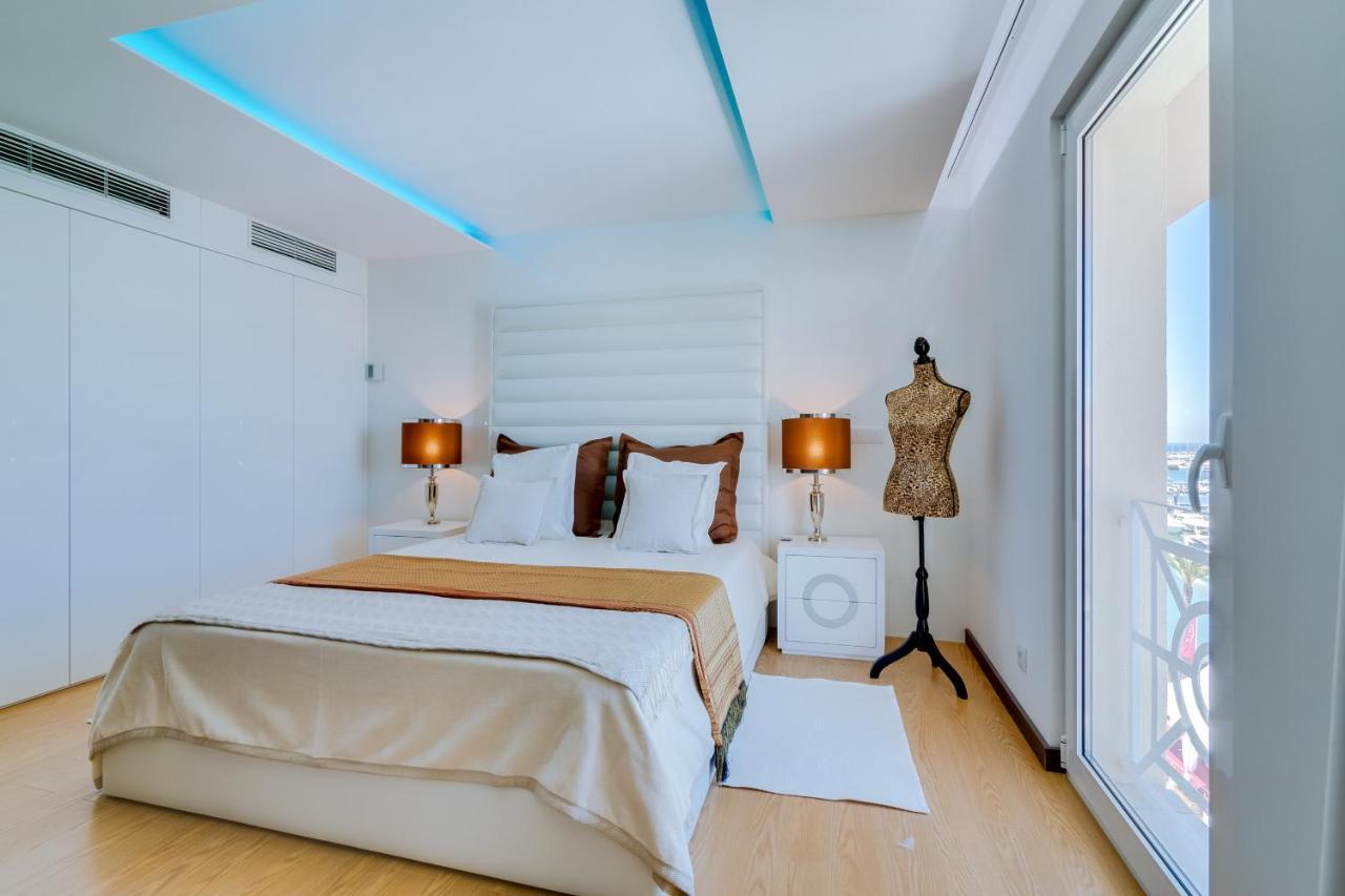 Gold Suites - Luxurious Apartment - Sea View فيلامورا المظهر الخارجي الصورة