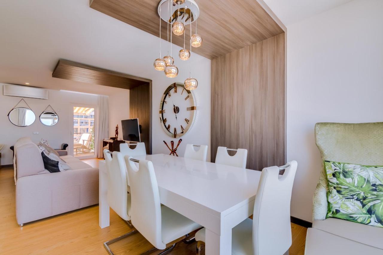 Gold Suites - Luxurious Apartment - Sea View فيلامورا المظهر الخارجي الصورة