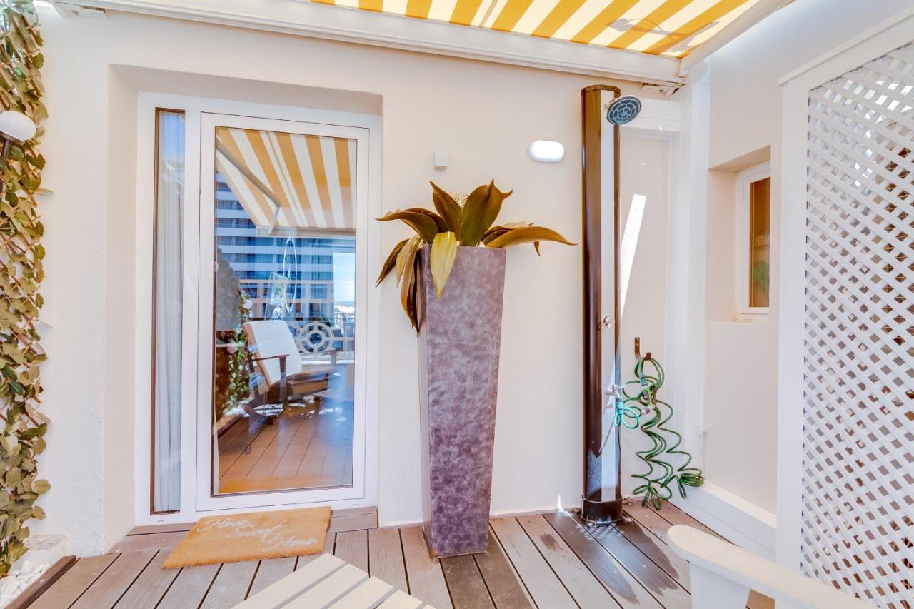 Gold Suites - Luxurious Apartment - Sea View فيلامورا المظهر الخارجي الصورة