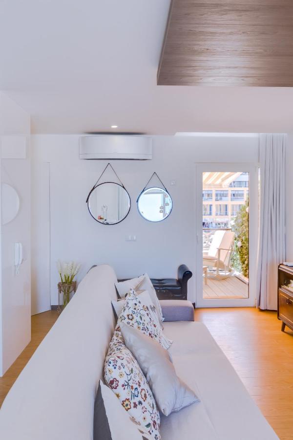 Gold Suites - Luxurious Apartment - Sea View فيلامورا المظهر الخارجي الصورة